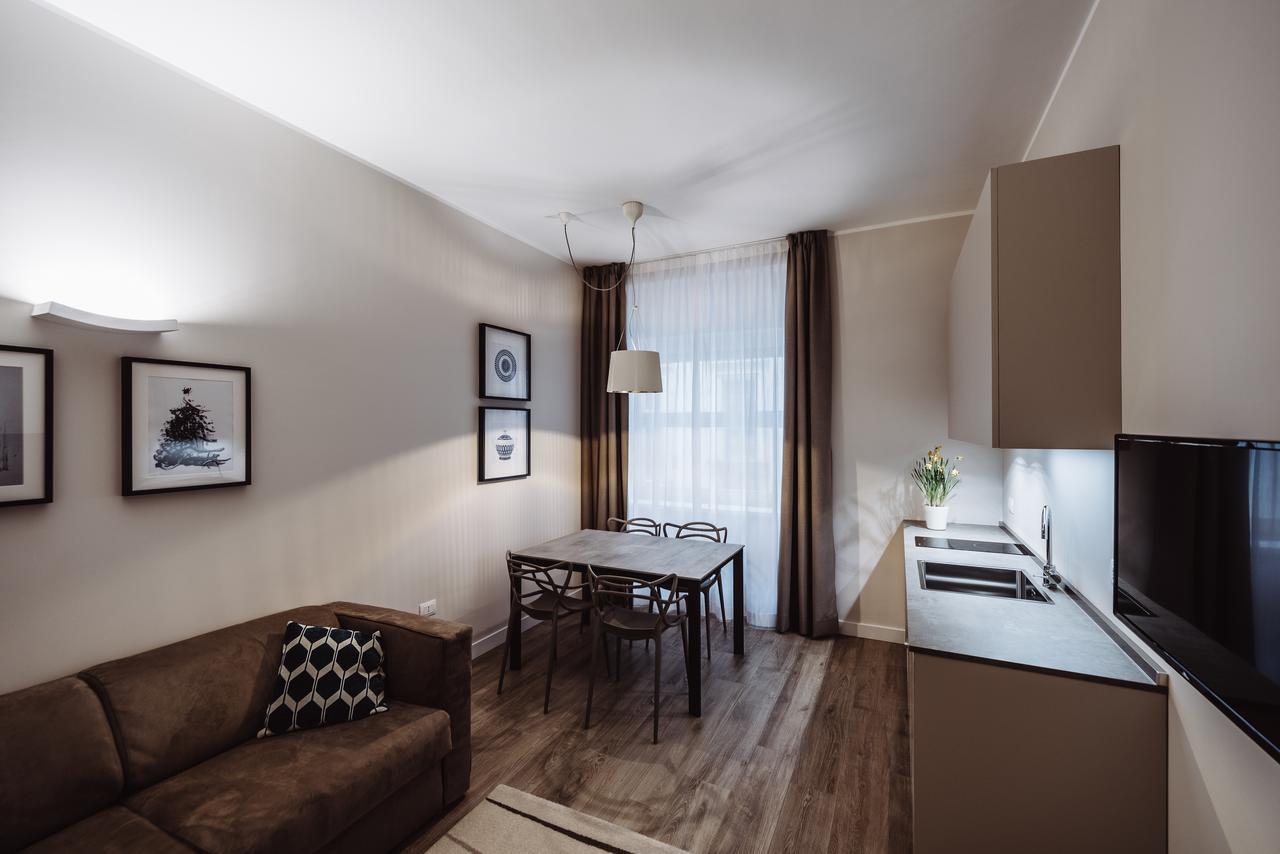 Estella Luxury Suites Turin Bagian luar foto