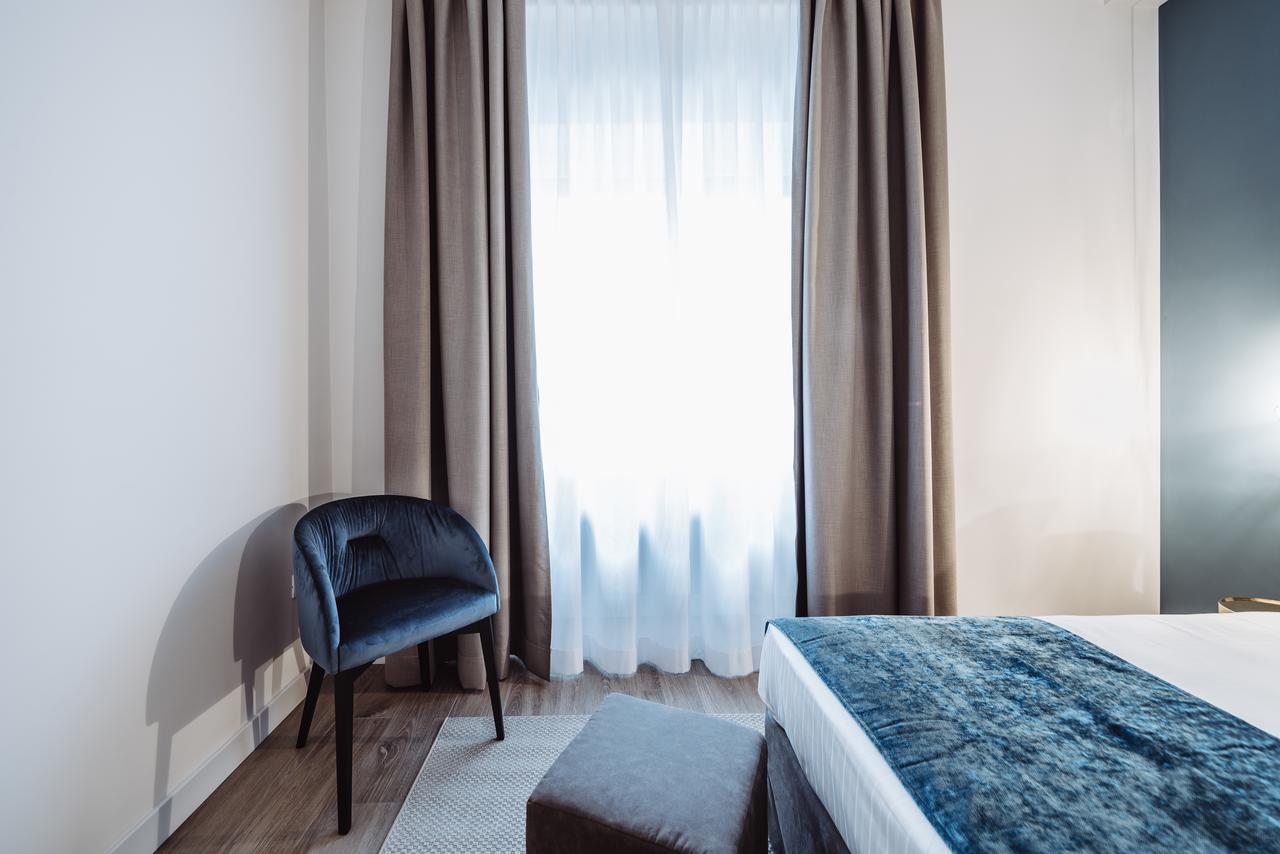 Estella Luxury Suites Turin Bagian luar foto