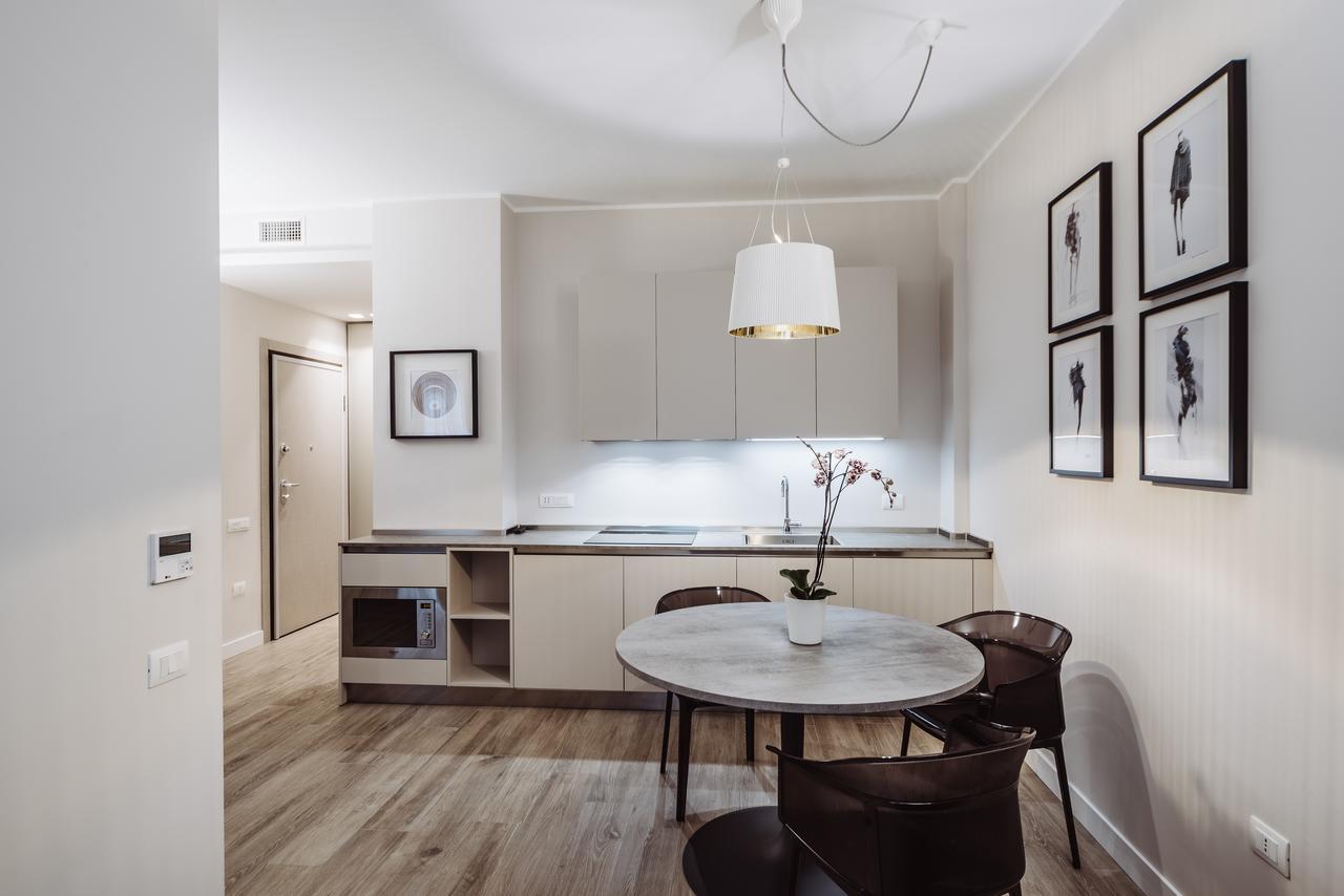 Estella Luxury Suites Turin Bagian luar foto