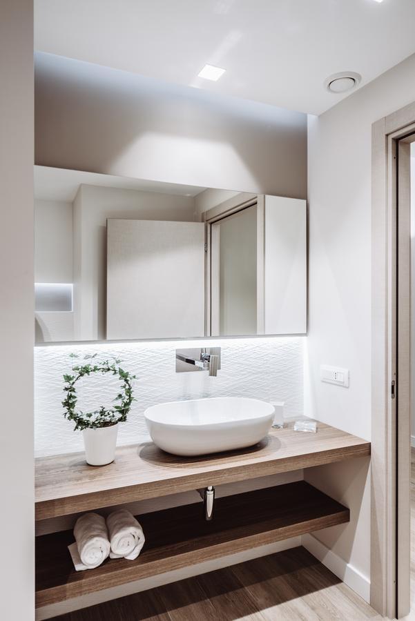Estella Luxury Suites Turin Bagian luar foto