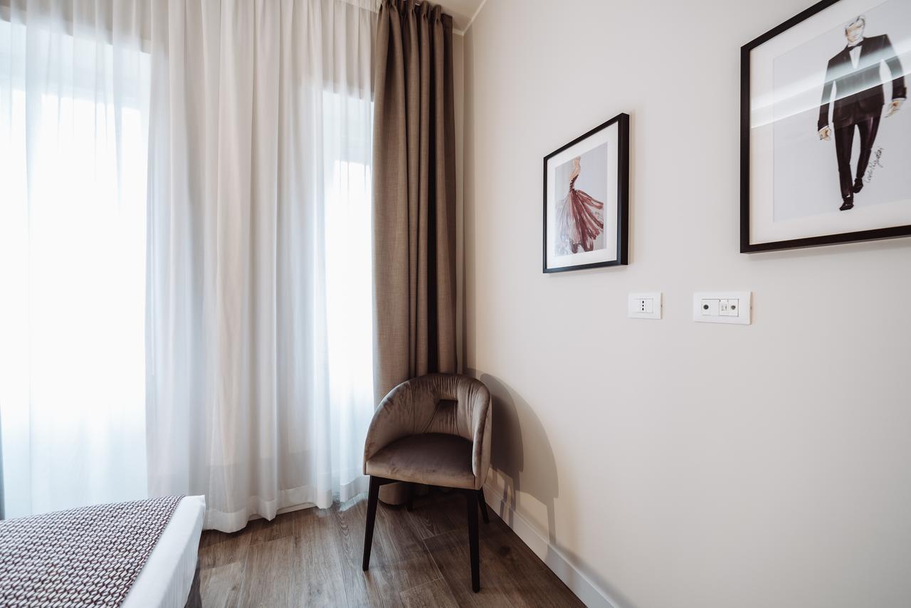 Estella Luxury Suites Turin Bagian luar foto
