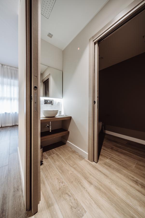 Estella Luxury Suites Turin Bagian luar foto