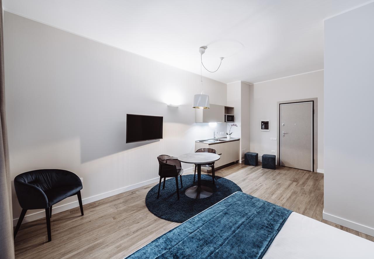 Estella Luxury Suites Turin Bagian luar foto